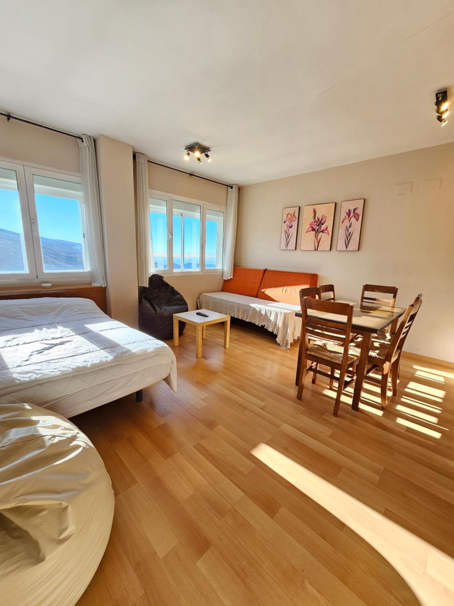 Serraneu Zona Media Erb Apartamento