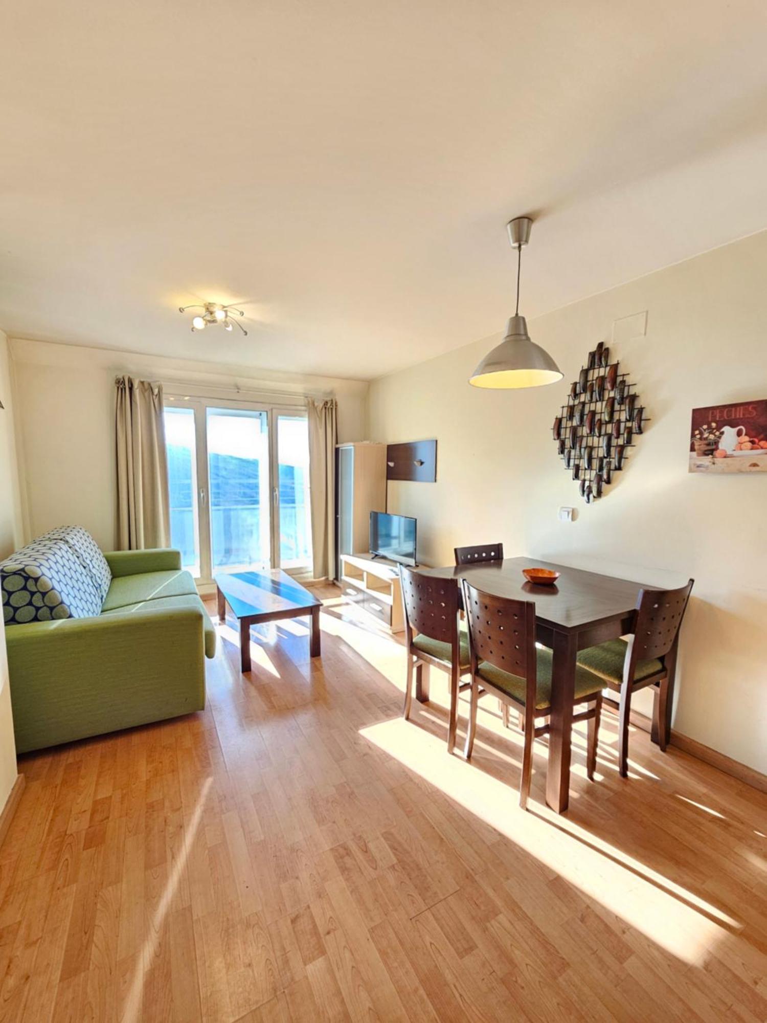 Apartment Serraneu Zona Media Erb *